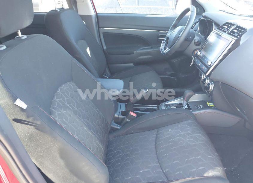 Photo 5 of 2022 Mitsubishi Outlander SPORT 2.0 BE AWC/2.0 ES AWC/2.0 LE AWC/2.0 SE AWC/2.0 SE SPECIAL EDITION AWC (VIN JA4ARUAU9NU024326)