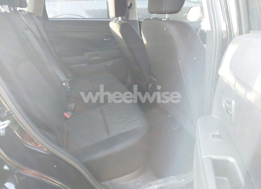 Photo 8 of 2023 Mitsubishi Outlander SPORT (VIN JA4ARUAU9PU002314)