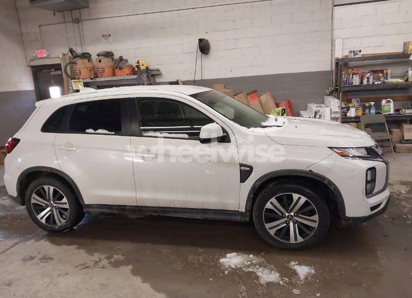 Photo 13 of 2021 Mitsubishi Outlander SPORT 2.0 ES AWC (VIN JA4ARUAUXMU003063)