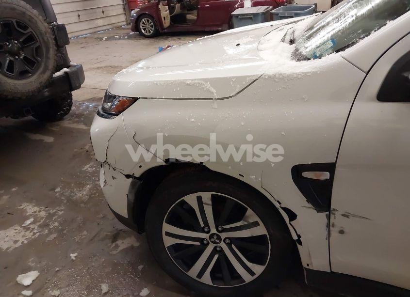 Photo 6 of 2021 Mitsubishi Outlander SPORT 2.0 ES AWC (VIN JA4ARUAUXMU003063)