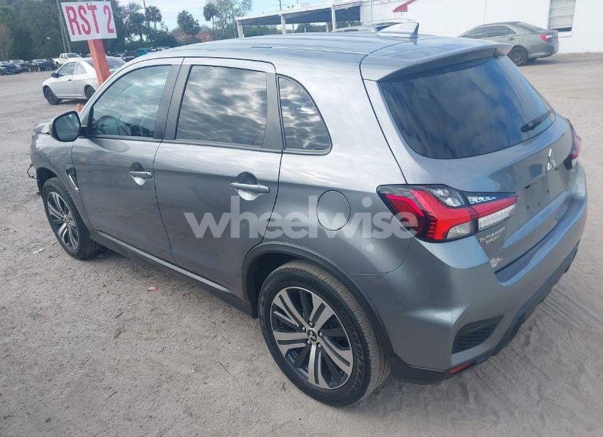 Photo 3 of 2021 Mitsubishi Outlander SPORT 2.0 BE AWC/2.0 ES AWC/2.0 LE AWC/2.0 SE AWC (VIN JA4ARUAUXMU010496)