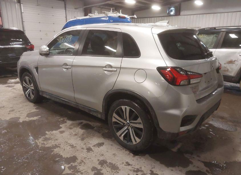 Photo 3 of 2021 Mitsubishi Outlander SPORT 2.0 BE AWC/2.0 ES AWC/2.0 LE AWC/2.0 SE AWC (VIN JA4ARUAUXMU018162)