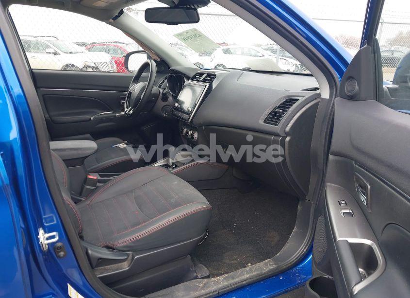 Photo 5 of 2023 Mitsubishi Outlander SPORT 2.0 SE AWC (VIN JA4ARUAUXPU001785)