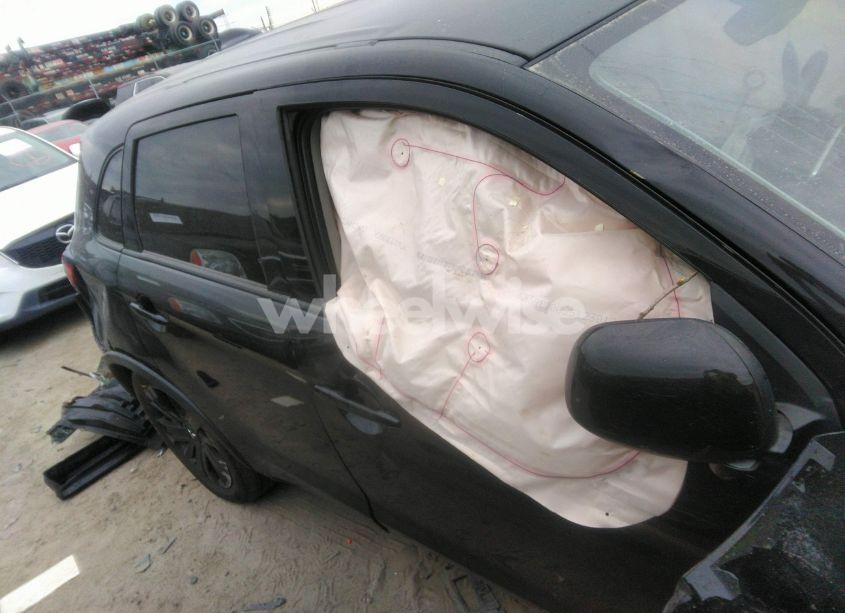 Photo 12 of 2024 Mitsubishi Outlander SPORT 2.0 LE (VIN JA4ARUAUXRU002356)