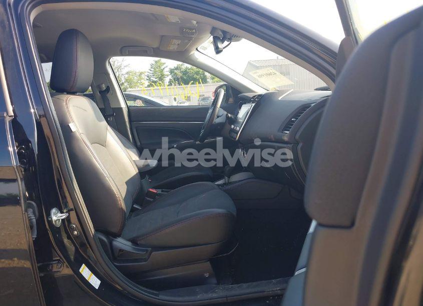 Photo 5 of 2024 Mitsubishi Outlander SPORT 2.0 ES AWC/2.0 LE AWC/2.0 RALLIART AWC/2.0 S AWC/2.0 SE AWC/2.0 TRAIL EDITION AWC/TRAIL EDITION (VIN JA4ARUAUXRU007668)