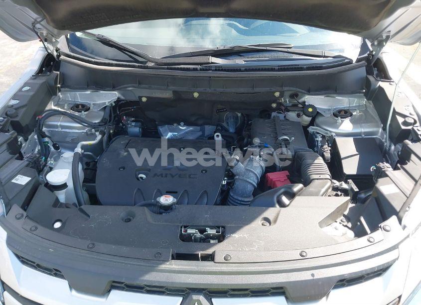 Photo 10 of 2024 Mitsubishi Outlander SPORT (VIN JA4ARUAUXRU009159)