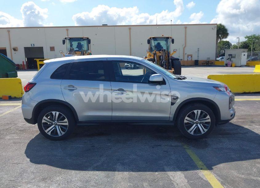 Photo 13 of 2024 Mitsubishi Outlander SPORT (VIN JA4ARUAUXRU009159)