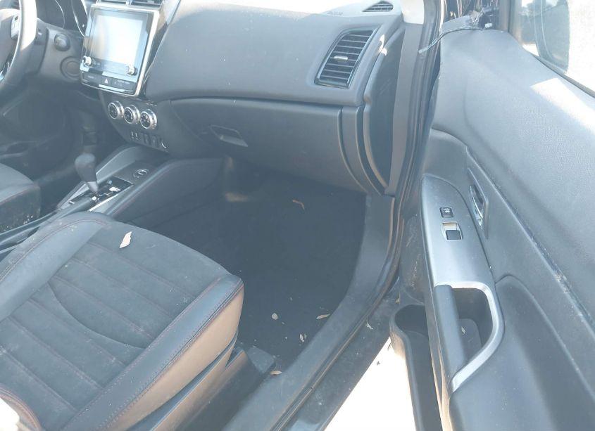 Photo 5 of 2024 Mitsubishi Outlander SPORT 2.0 ES AWC/2.0 LE AWC/2.0 RALLIART AWC/2.0 S AWC/2.0 SE AWC (VIN JA4ARUAUXRU011882)