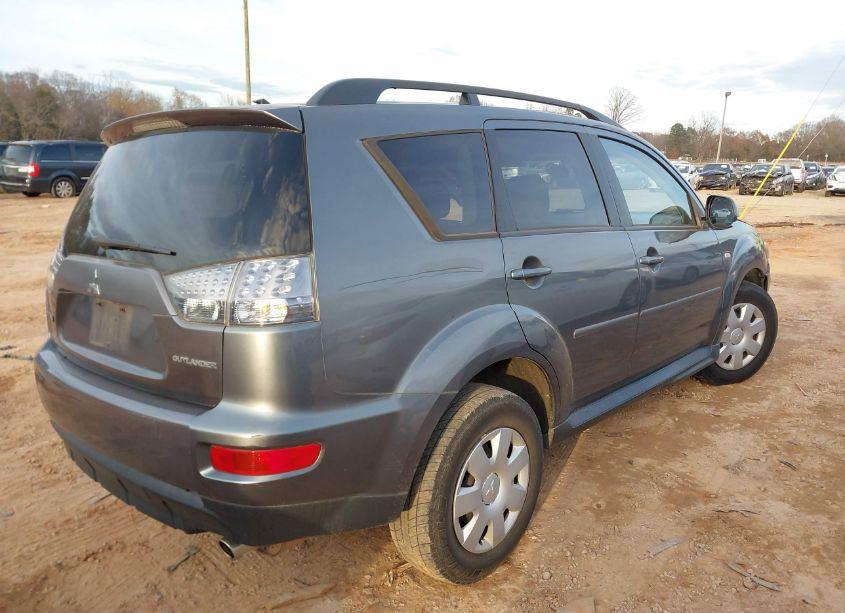 Photo 4 of 2011 Mitsubishi Outlander ES (VIN JA4AS2AW0BU016881)