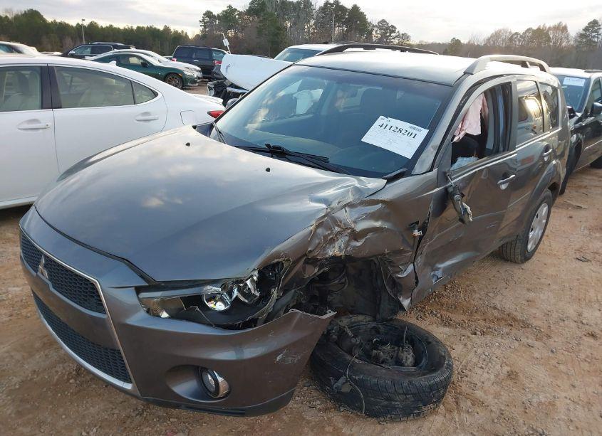 Photo 6 of 2011 Mitsubishi Outlander ES (VIN JA4AS2AW0BU016881)