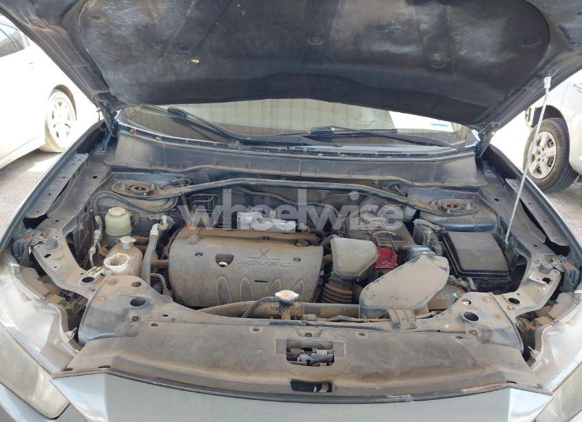 Photo 10 of 2011 Mitsubishi Outlander ES (VIN JA4AS2AW3BU036686)