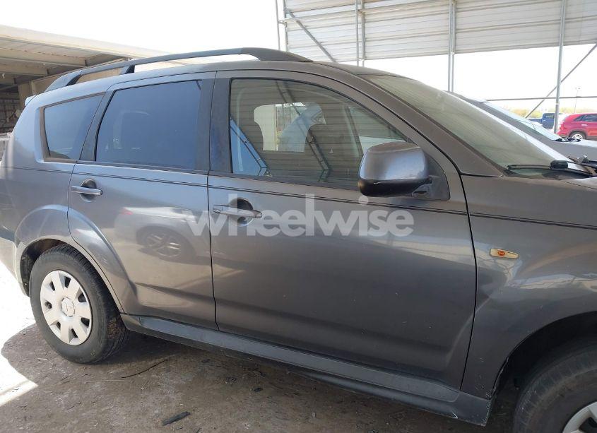 Photo 13 of 2011 Mitsubishi Outlander ES (VIN JA4AS2AW3BU036686)