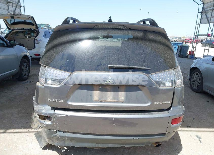 Photo 16 of 2011 Mitsubishi Outlander ES (VIN JA4AS2AW3BU036686)