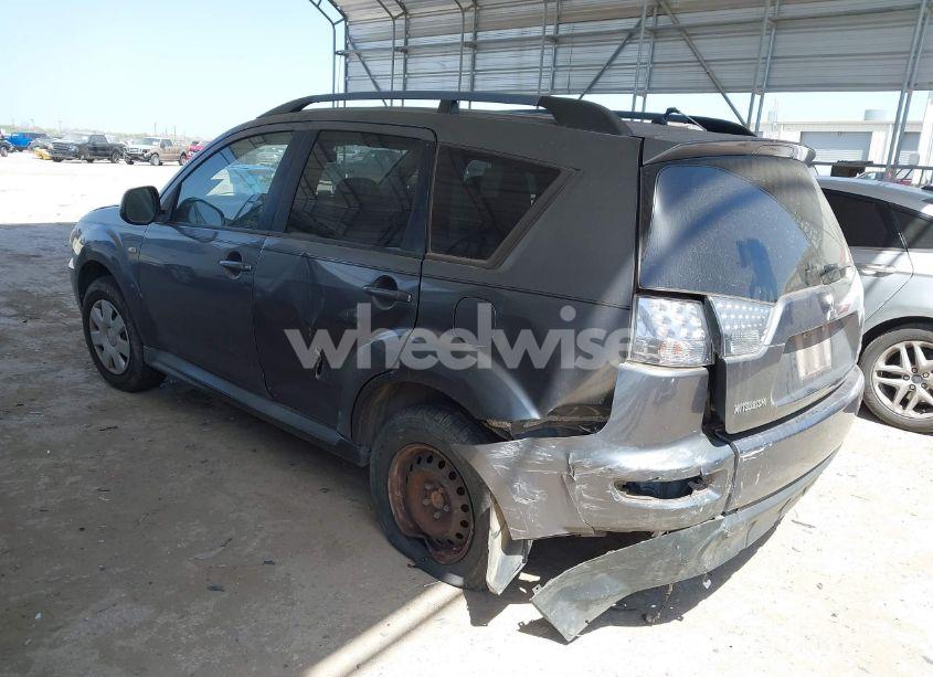 Photo 3 of 2011 Mitsubishi Outlander ES (VIN JA4AS2AW3BU036686)