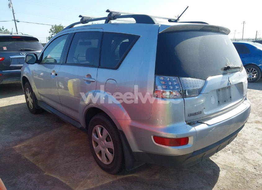 Photo 3 of 2012 Mitsubishi Outlander ES (VIN JA4AS2AW8CU031971)