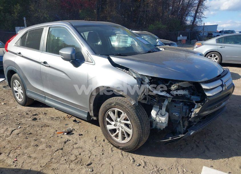 2019 Mitsubishi Eclipse CROSS ES (VIN JA4AS3AA4KZ048102) main photo