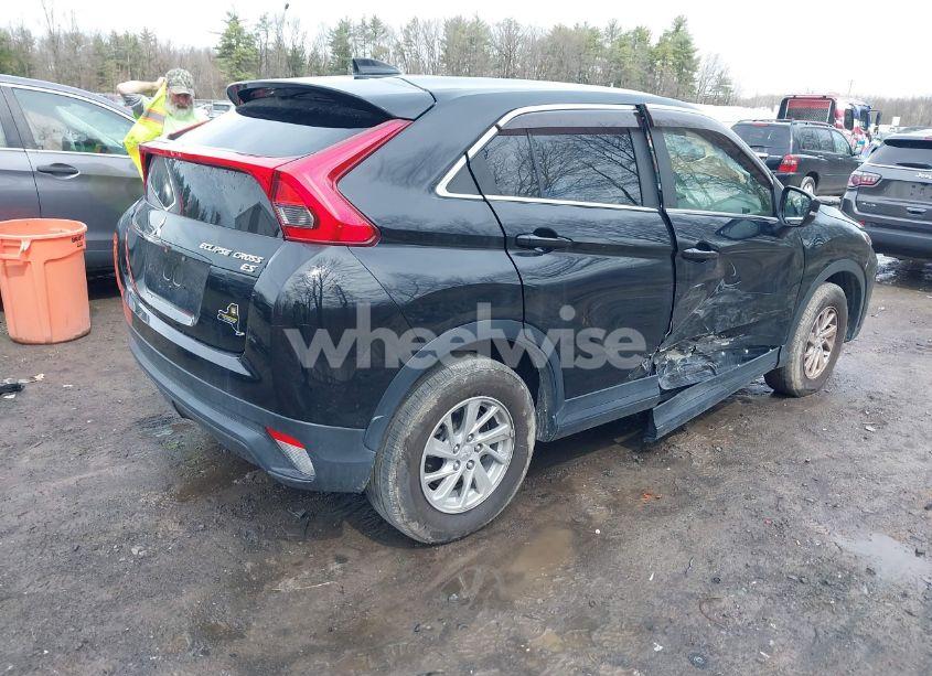 Photo 4 of 2018 Mitsubishi Eclipse CROSS ES (VIN JA4AS3AA9JZ066240)