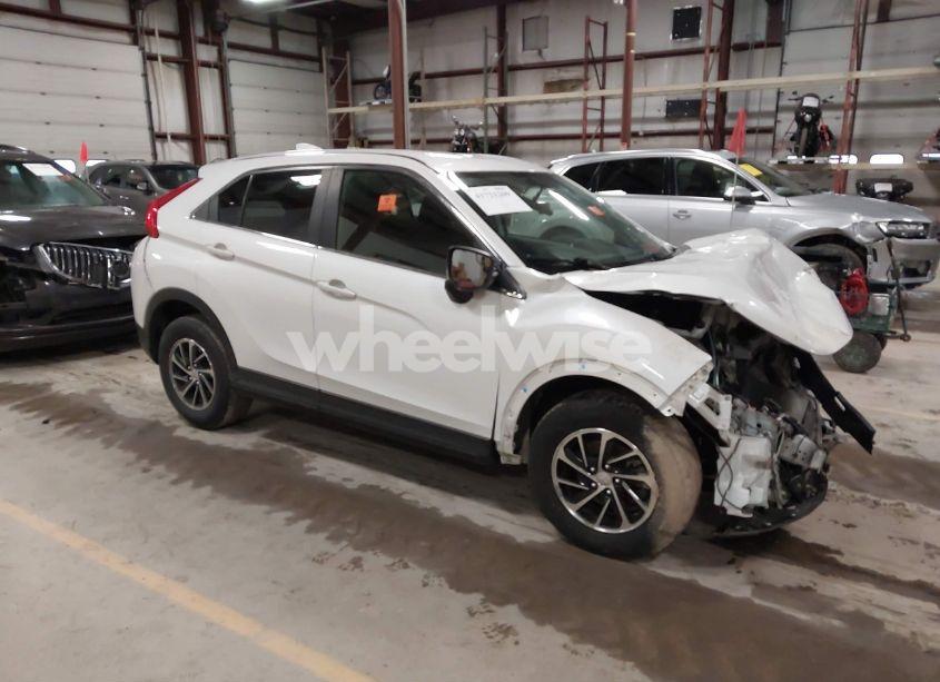 2020 Mitsubishi Eclipse CROSS ES 1.5T (VIN JA4AS3AA9LZ013413) main photo