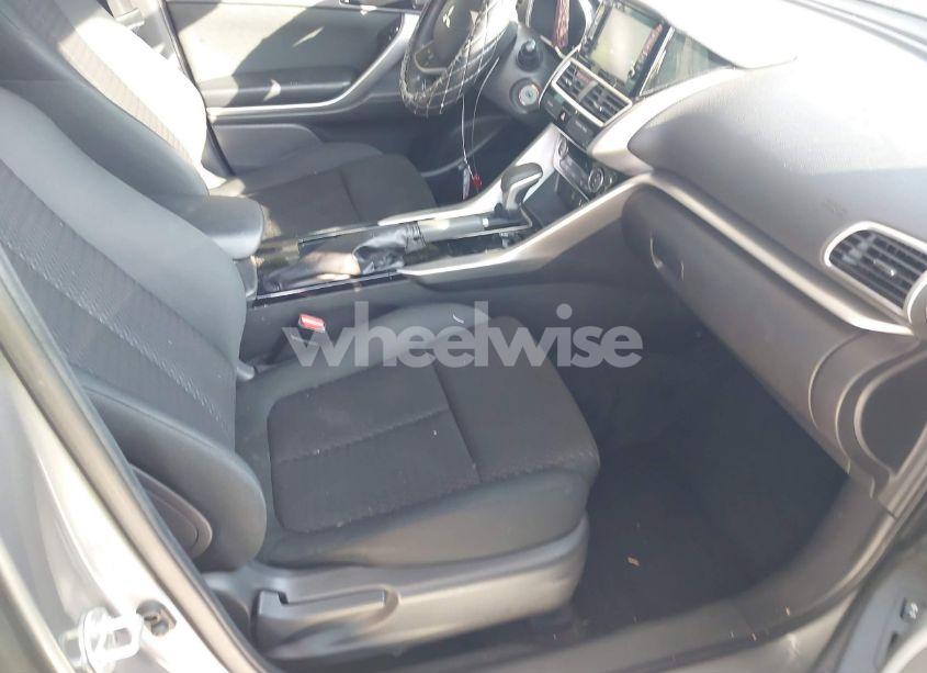 Photo 5 of 2020 Mitsubishi Eclipse CROSS ES 1.5T (VIN JA4AS3AAXLZ015347)