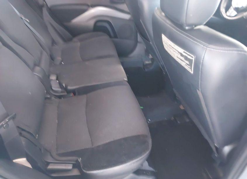 Photo 8 of 2010 Mitsubishi Outlander SE (VIN JA4AS3AW0AZ014071)