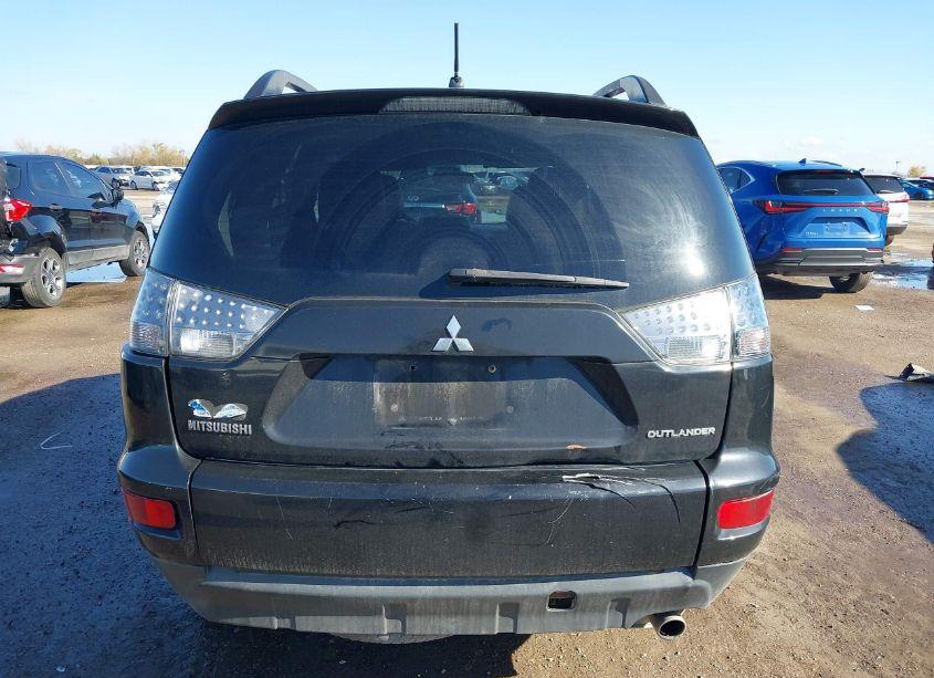 Photo 16 of 2011 Mitsubishi Outlander SE (VIN JA4AS3AW0BU012190)