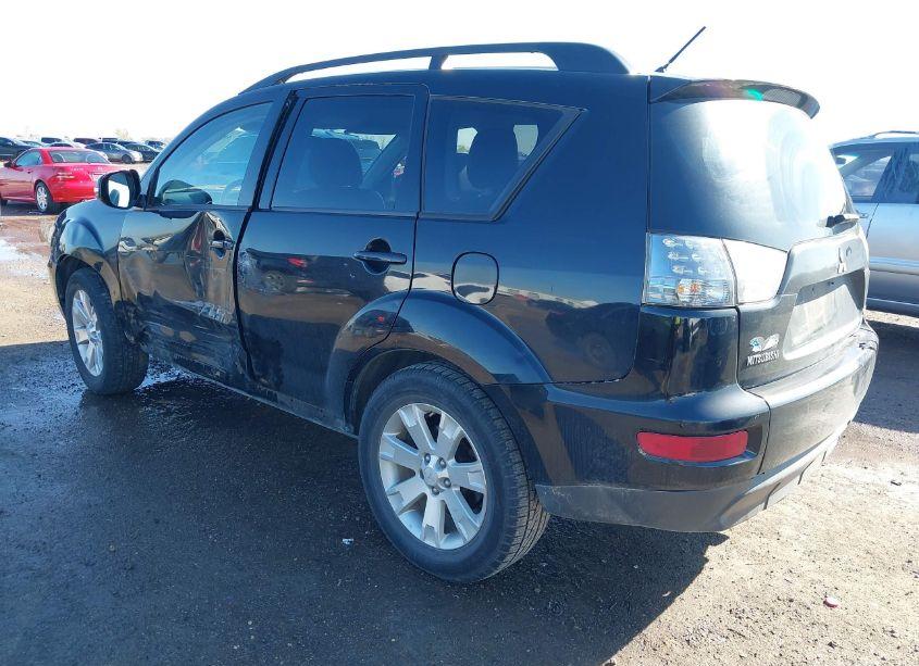 Photo 3 of 2011 Mitsubishi Outlander SE (VIN JA4AS3AW0BU012190)