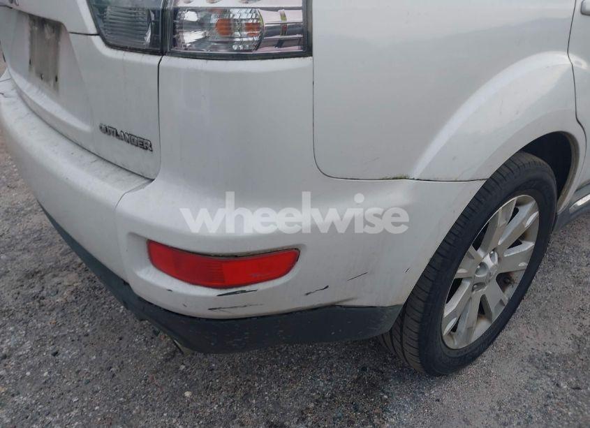 Photo 13 of 2013 Mitsubishi Outlander SE (VIN JA4AS3AW0DU010426)