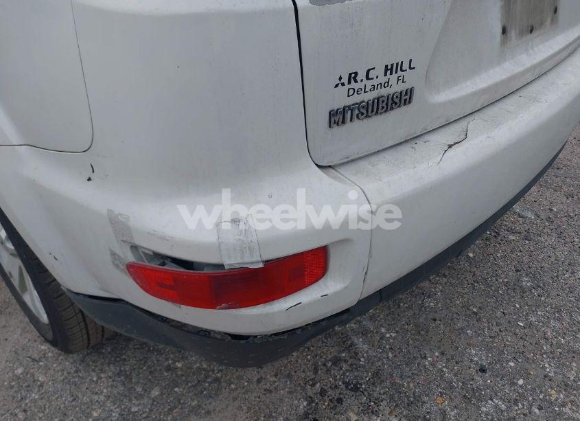 Photo 14 of 2013 Mitsubishi Outlander SE (VIN JA4AS3AW0DU010426)