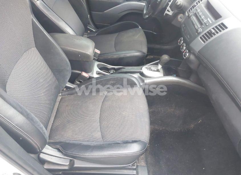 Photo 5 of 2013 Mitsubishi Outlander SE (VIN JA4AS3AW0DU010426)