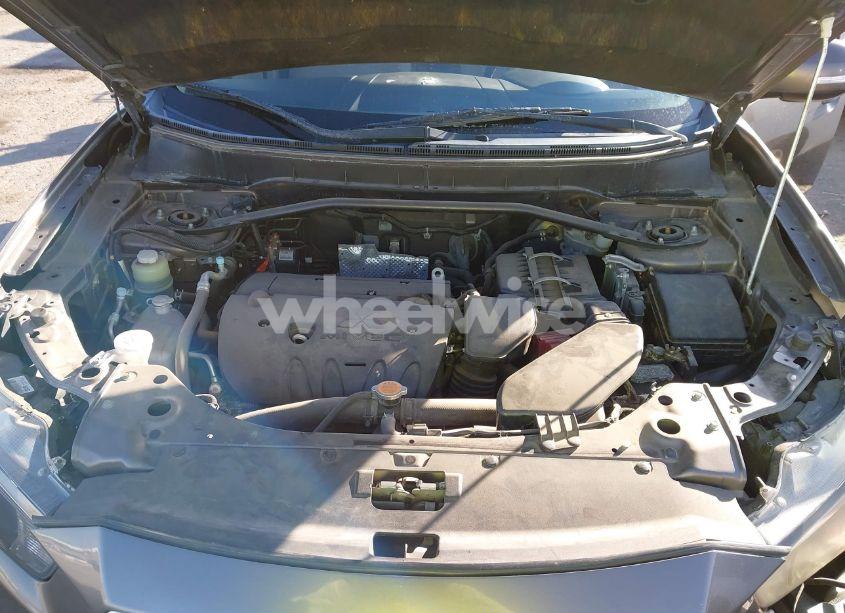 Photo 10 of 2011 Mitsubishi Outlander SE (VIN JA4AS3AW2BU034241)