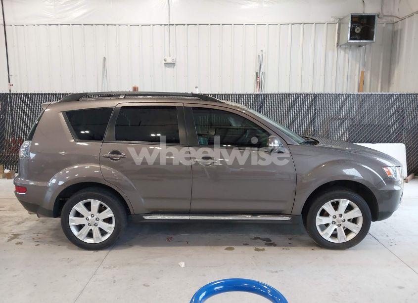 Photo 13 of 2013 Mitsubishi Outlander SE (VIN JA4AS3AW3DU012736)