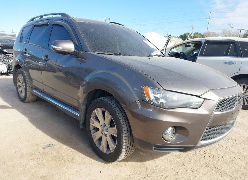 2013 Mitsubishi Outlander SE (VIN JA4AS3AW3DU013191) main photo