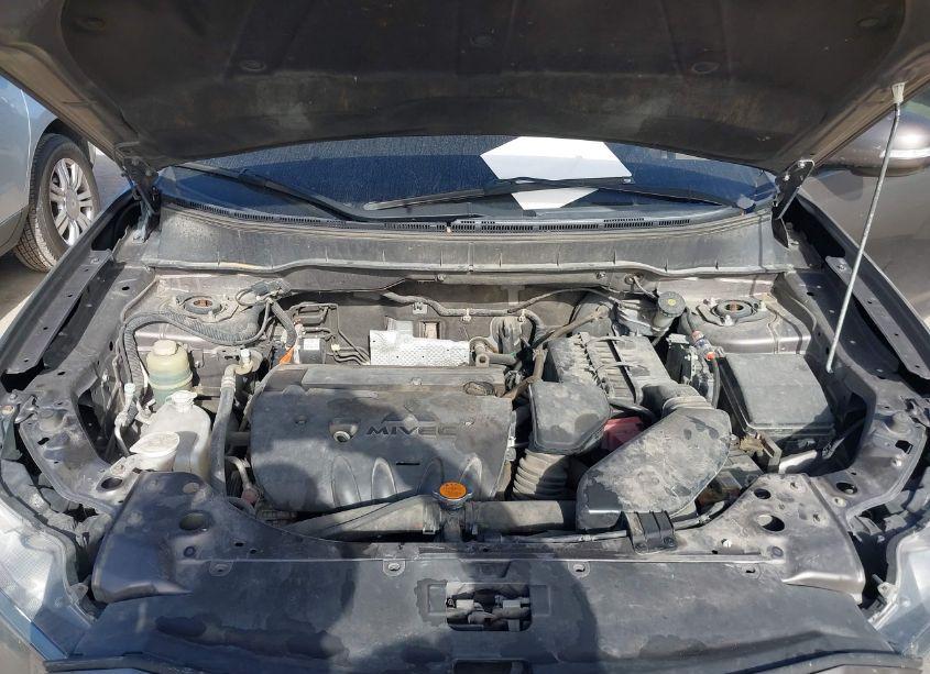 Photo 10 of 2013 Mitsubishi Outlander SE (VIN JA4AS3AW3DU013191)