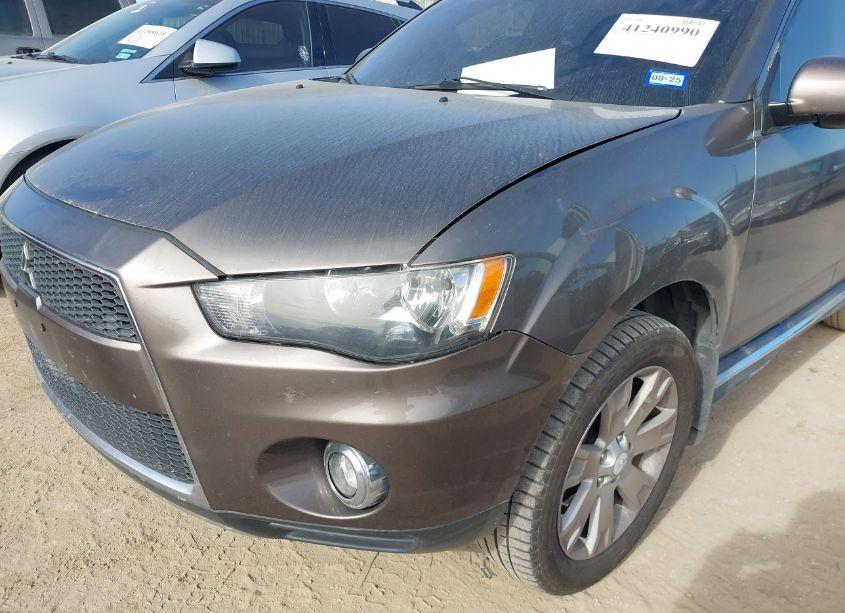 Photo 6 of 2013 Mitsubishi Outlander SE (VIN JA4AS3AW3DU013191)