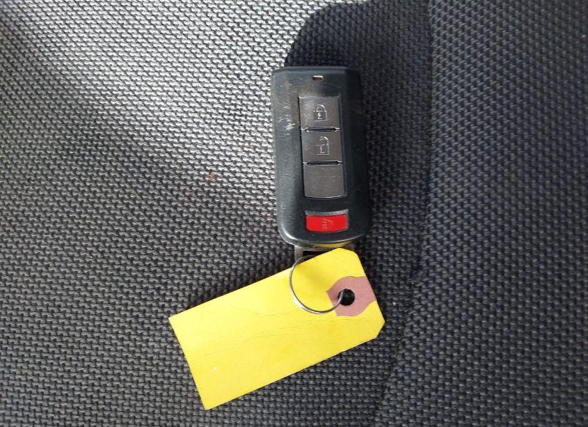 Photo 11 of 2013 Mitsubishi Outlander SE (VIN JA4AS3AW5DU000801)