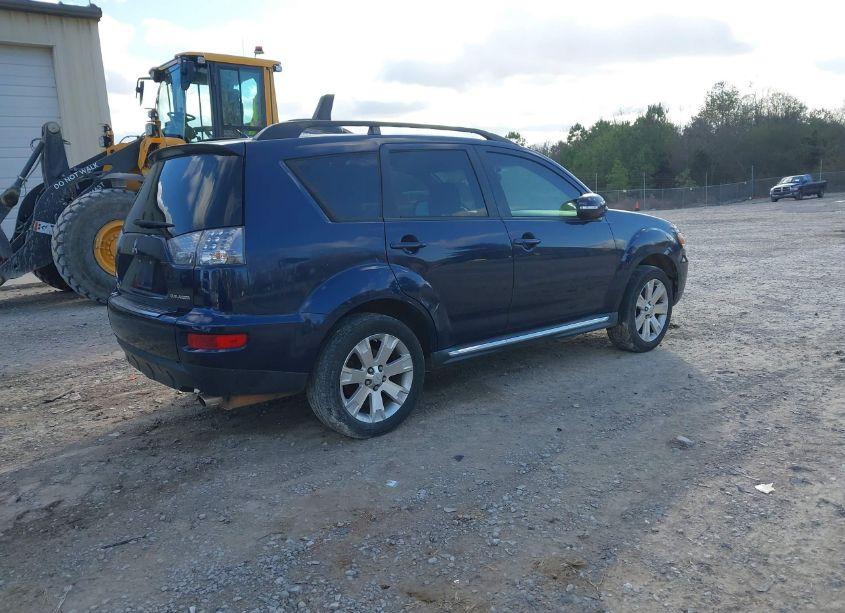 Photo 4 of 2011 Mitsubishi Outlander SE (VIN JA4AS3AW9BU017176)