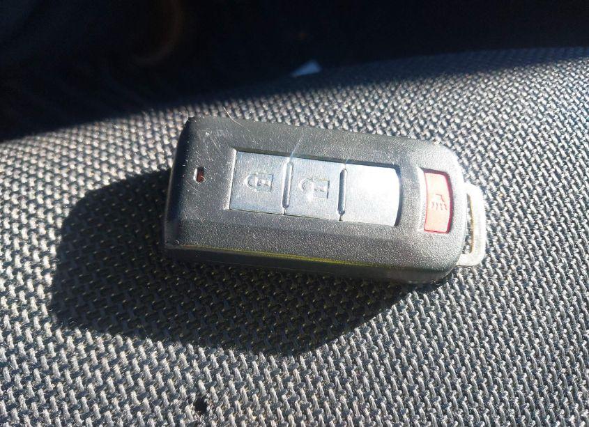 Photo 11 of 2011 Mitsubishi Outlander SE (VIN JA4AS3AW9BU018375)