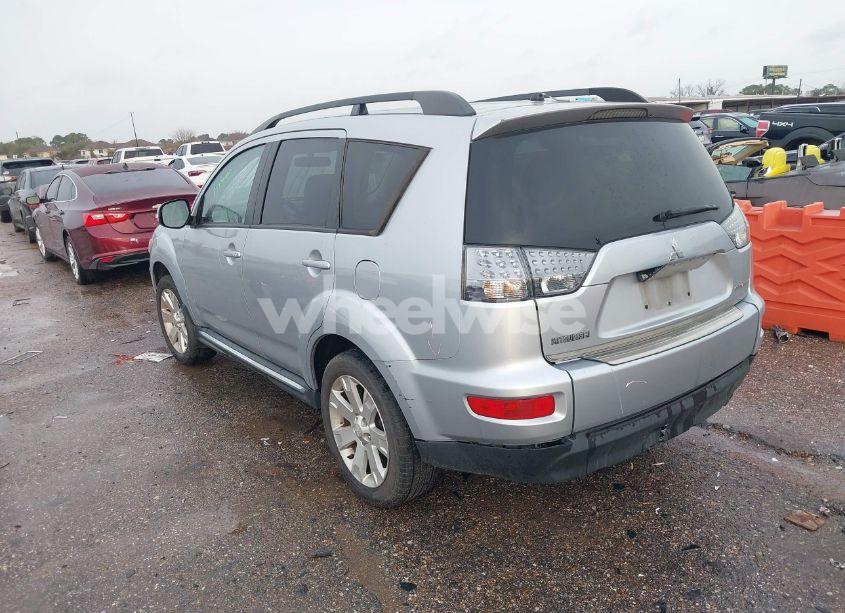 Photo 3 of 2012 Mitsubishi Outlander SE (VIN JA4AS3AW9CU008138)