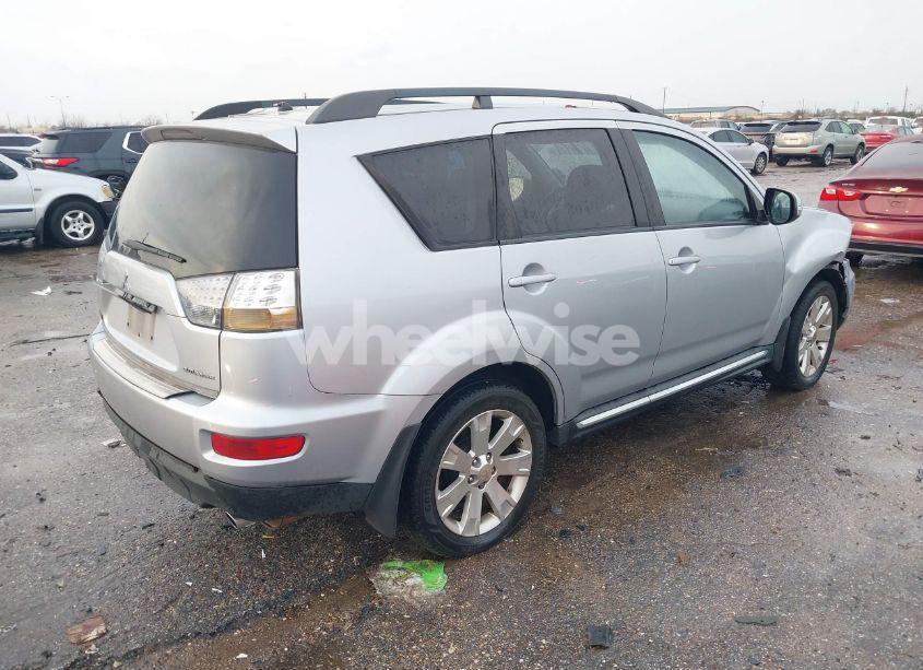 Photo 4 of 2012 Mitsubishi Outlander SE (VIN JA4AS3AW9CU008138)