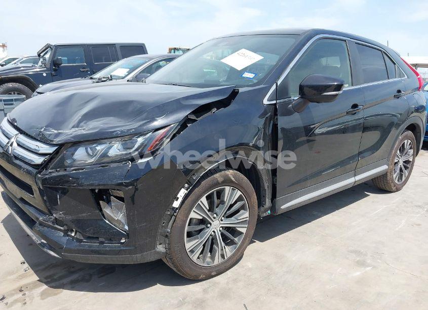 Photo 2 of 2020 Mitsubishi Eclipse CROSS SEL 1.5T (VIN JA4AS5AA3LZ011510)