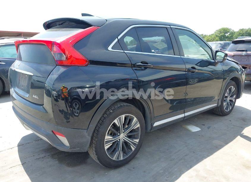 Photo 4 of 2020 Mitsubishi Eclipse CROSS SEL 1.5T (VIN JA4AS5AA3LZ011510)