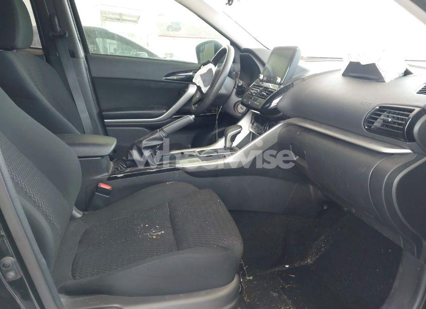 Photo 5 of 2022 Mitsubishi Eclipse CROSS LE (VIN JA4ASVAA4NZ060962)