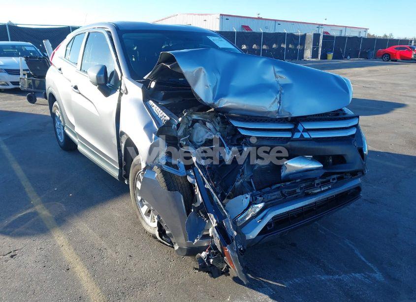 Photo 6 of 2019 Mitsubishi Eclipse CROSS ES (VIN JA4AT3AA5KZ032326)