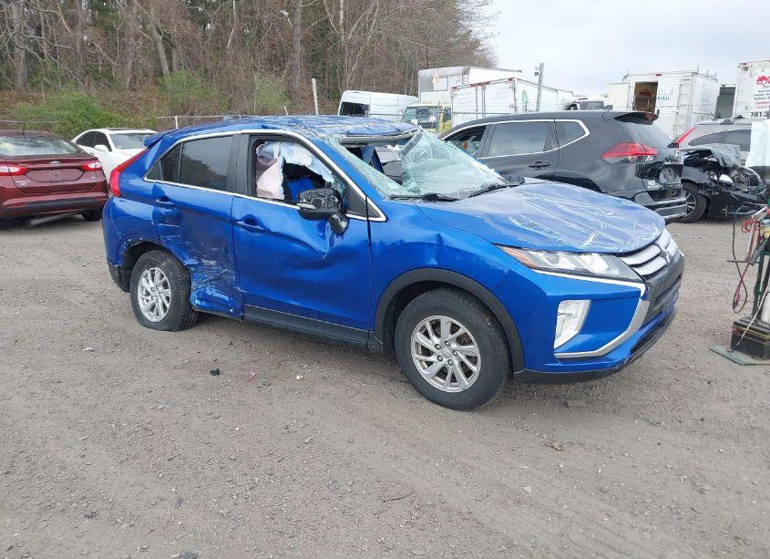 2019 Mitsubishi Eclipse CROSS ES (VIN JA4AT3AA7KZ028620) main photo