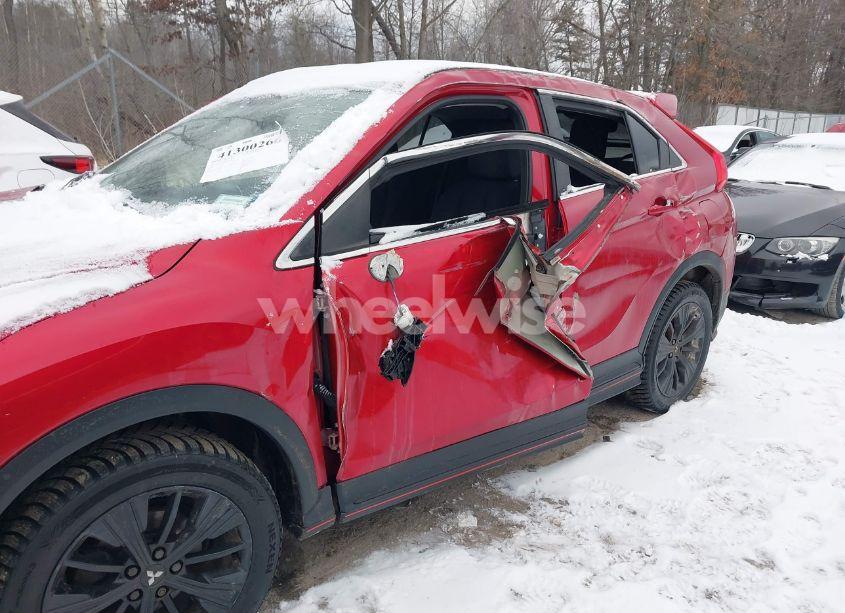 Photo 6 of 2019 Mitsubishi Eclipse CROSS SP (VIN JA4AT4AA0KZ027895)