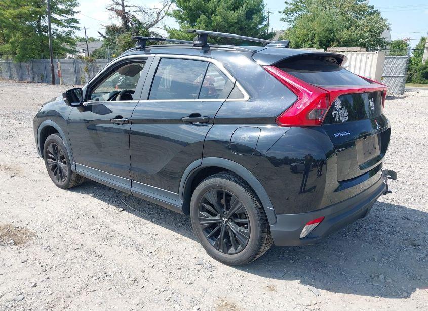 Photo 3 of 2019 Mitsubishi Eclipse CROSS LE (VIN JA4AT4AA1KZ047329)