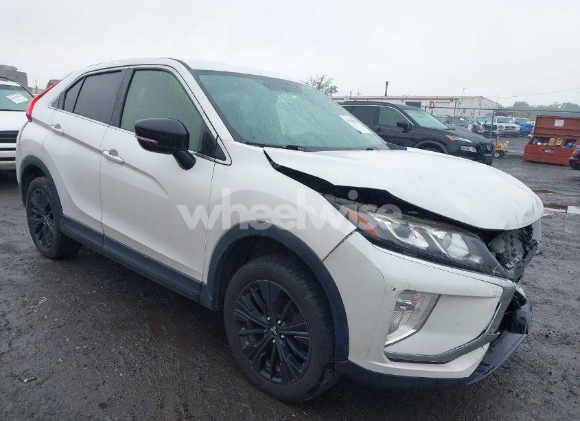 2019 Mitsubishi Eclipse CROSS LE (VIN JA4AT4AA4KZ020416) main photo