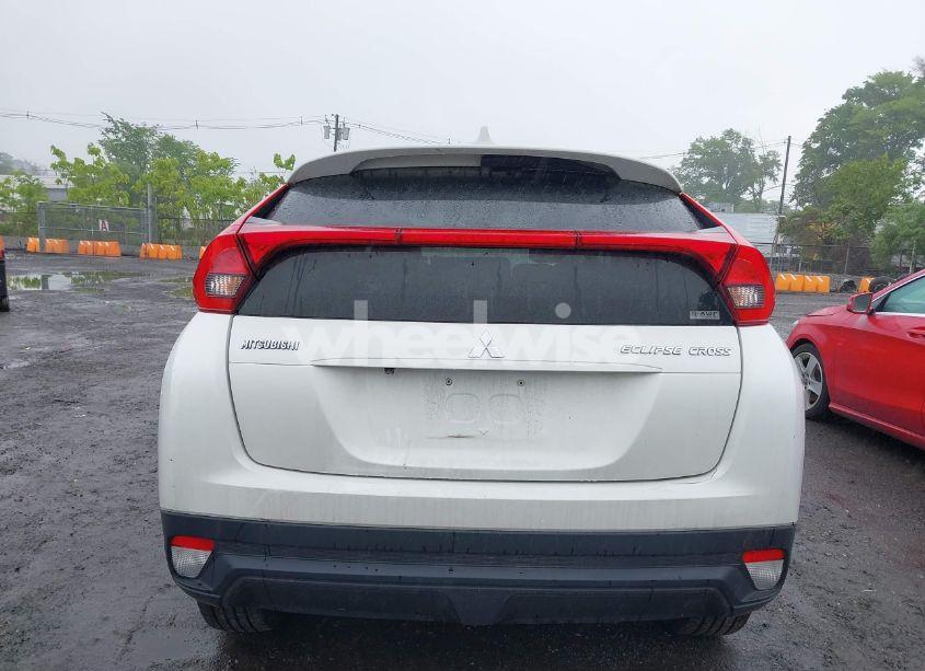 Photo 16 of 2019 Mitsubishi Eclipse CROSS LE (VIN JA4AT4AA4KZ020416)