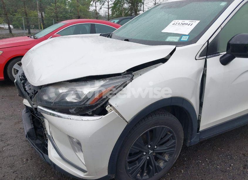 Photo 6 of 2019 Mitsubishi Eclipse CROSS LE (VIN JA4AT4AA4KZ020416)