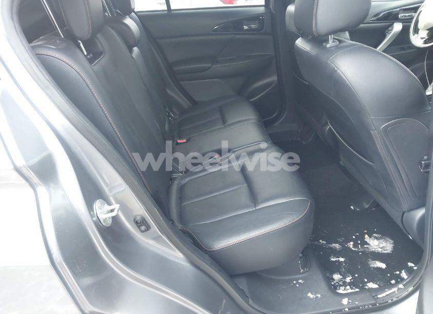Photo 8 of 2018 Mitsubishi Eclipse CROSS SEL (VIN JA4AT5AA0JZ039615)